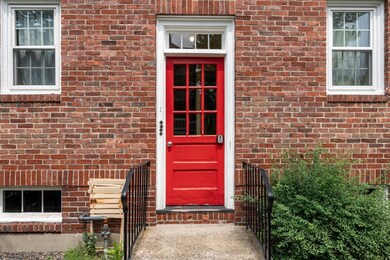 1 Garden Ct unit 2, Cambridge, MA 02138 - photo 2