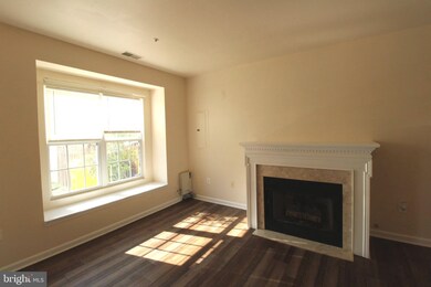 8714 Green Field Ct, Odenton, MD 21113 - photo 5