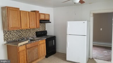 133 Westdale Rd, Upper Darby, PA 19082 - photo 4