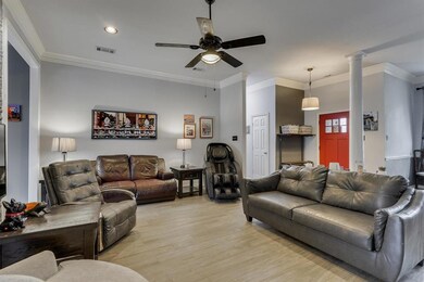 1139 Bent Oaks Dr, Denton, TX 76210 - photo 5