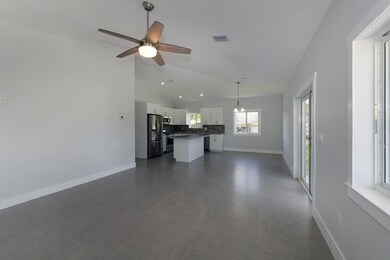Dining / Kitchen Area