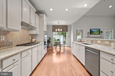 8776 Sage Brush Way, Columbia, MD 21045 - photo 3