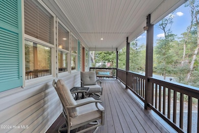 111 SW 24th St -40