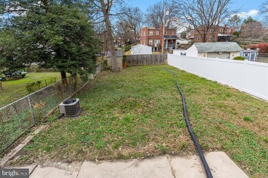 4818 Kenwood Ave, Baltimore, MD 21206 - photo 7
