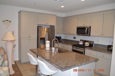 1513 Marina Dr, Lathrop, CA 95330 - photo 3