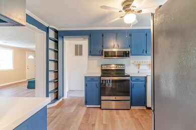 4511 Festival Trail Rd, Wagener, SC 29164 - photo 2