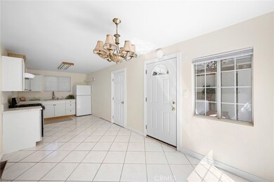 2728 Mayfield Ave unit B, La Crescenta, CA 91214 - photo 4