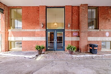 Holt Hall | 79 Bramhall St