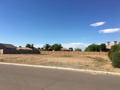 right side facing lot