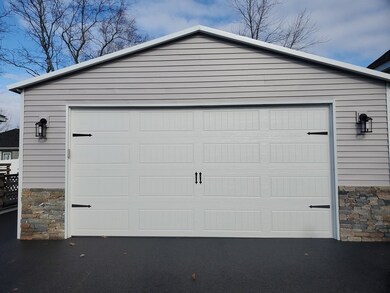 246 Moorland St, Fall River, MA 02724 - photo 5