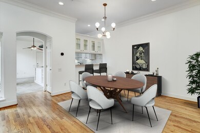 2407 Mcduffie St, Houston, TX 77019 - photo 7