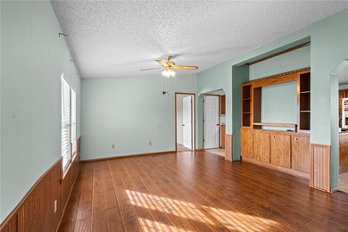 1991 N Colcord Ave, Colcord, OK 74338 - photo 7