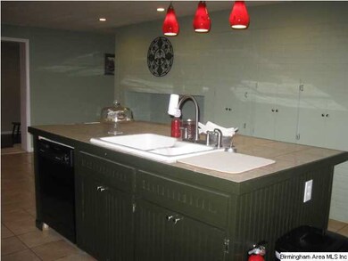 Island also has a breakfast bar on the back side.