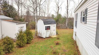 175 Leavitt Rd unit 20, Pittsfield, NH 03263 - photo 2