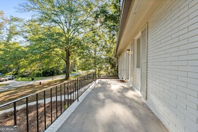 205 Pine St, Barnesville, GA 30204 - photo 4