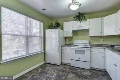 12538 Granite Ridge Dr, North Potomac, MD 20878 - photo 4