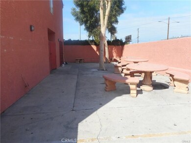 4321 Lennox Blvd unit 6, Inglewood, CA 90304 - photo 6