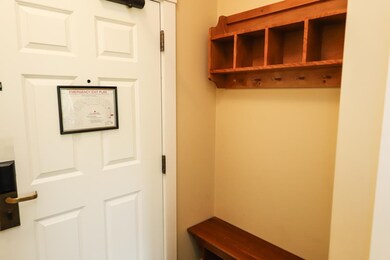 274/276 Qtr I Jackson Gore Inn, Ludlow, VT 05149 - photo 2