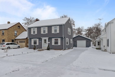 304 Klein St, Kaukauna, WI 54130 - photo 2