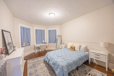1855 Beacon St unit 1, Brookline, MA 02445 - photo 5