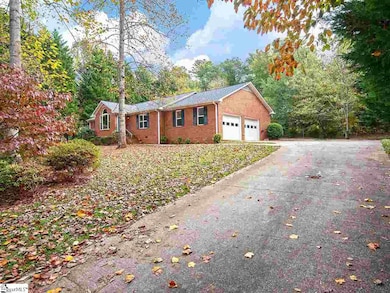 306 River Bend Rd, Greenville, SC 29617 - photo 3