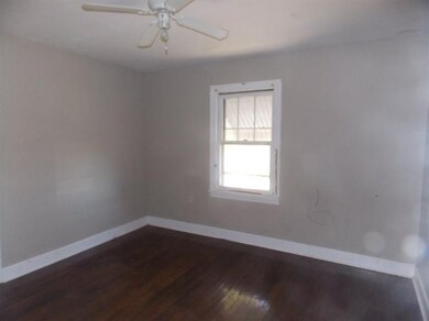 1825 Oregon Rd, Versailles, KY 40383 - photo 4