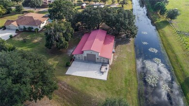 60x40 Barn w/Special Features