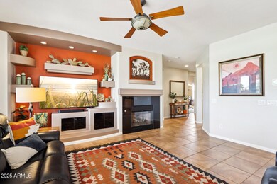 6-web-or-mls-W Vale Dr-1305-006