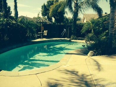 36065 Breman Ct, Winchester, CA 92596 - photo 3