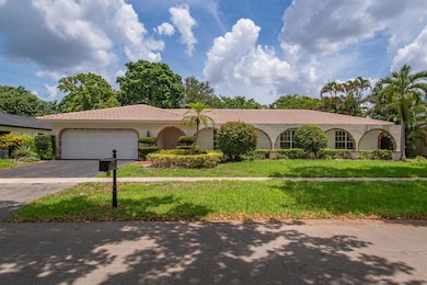 6749 S Grande Dr, Boca Raton, FL 33433 - photo 2