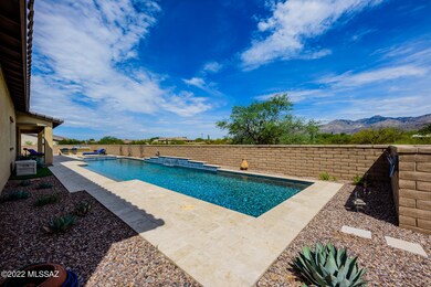 9401 E Spur Crossing Place