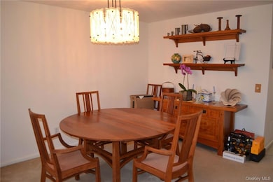 150 N Bedford Rd unit 2F, Chappaqua, NY 10514 - photo 3