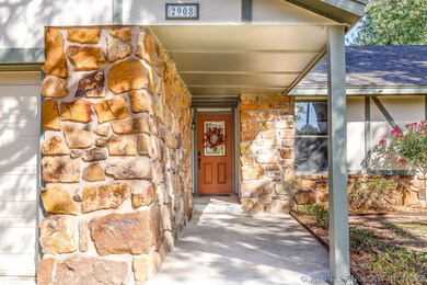 2908 E Memphis St, Broken Arrow, OK 74014 - photo 4