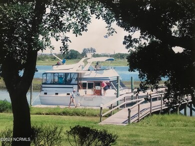 Look at the size of this boat!