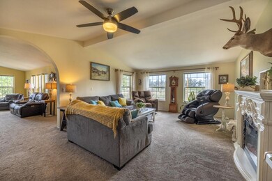 19085 Dayton Rd, Bend, OR 97703 - photo 4