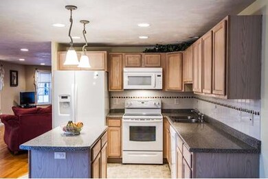 98 Ledgecrest Dr, Worcester, MA 01603 - photo 3