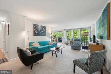 Green Hill Condominiums unit W-308, Wynnewood, PA 19096 - photo 2