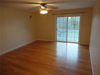 402 New River Rd unit 111, Manville, RI 02838 - photo 5