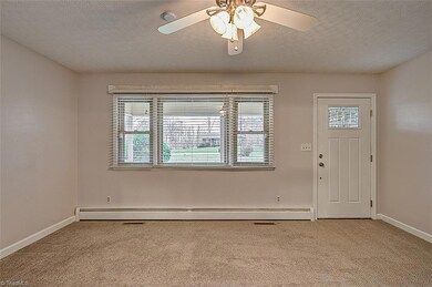 425 Clearview Dr, Asheboro, NC 27205 - photo 7