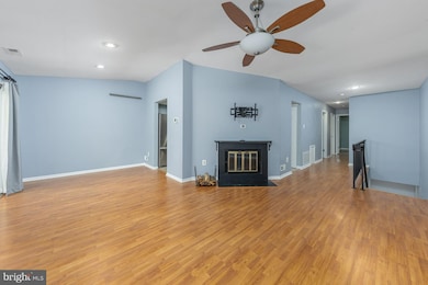 207B Kelly Cove unit 214, Mount Laurel, NJ 08054 - photo 4