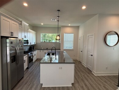 1102 Paul Quinn St unit E, Houston, TX 77091 - photo 7