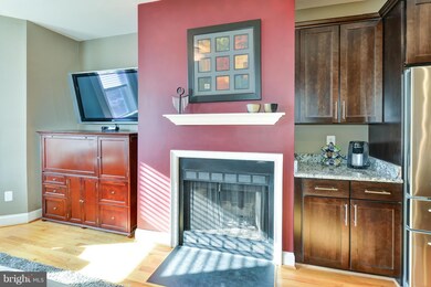 719 5th St NE unit 3, Washington, DC 20002 - photo 3