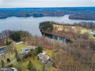 136 Timber Lake Dr, Media, PA 19063 - photo 3