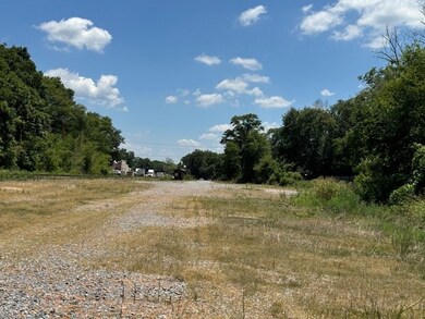 320 Ragsdale Ave, Hazlehurst, MS 39083 - photo 6