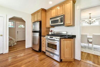 427 Albemarle Rd, Newtonville, MA 02460 - photo 5