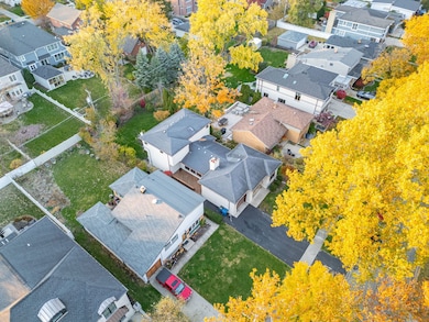 134 N Caroline Ave, Elmhurst, IL 60126 - photo 3