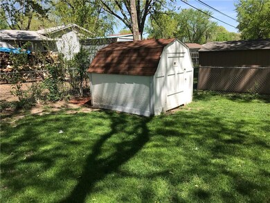 7318 Edgewood Blvd, Shawnee, KS 66203 - photo 7