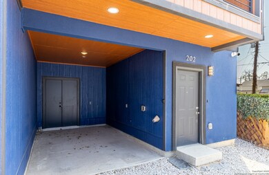 118 Shenandoah St unit 202, San Antonio, TX 78210 - photo 2