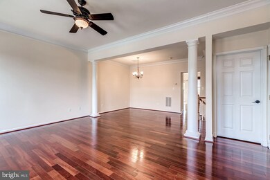 25288 Mcintyre Square, Chantilly, VA 20152 - photo 4