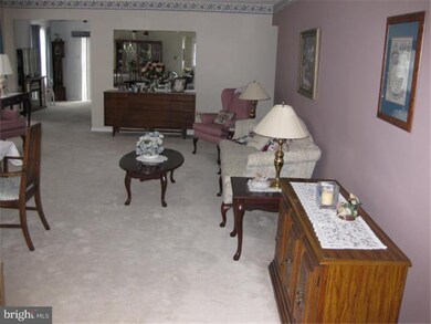 634 Cascade Dr S, Mount Laurel, NJ 08054 - photo 6